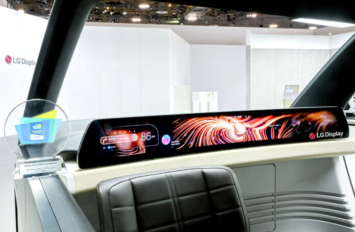 LG Display Drives Innovation at CES 2024 with Eye-Catching Auto Displays