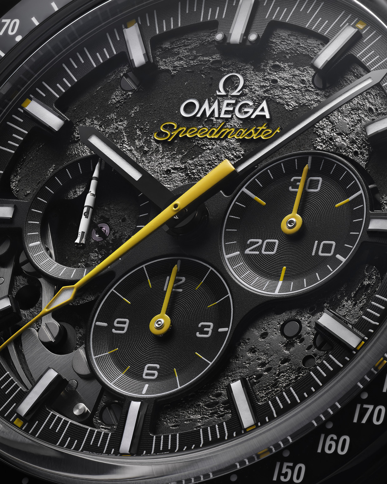 OMEGA Speedmaster Dark Side of the Moon Apollo 8