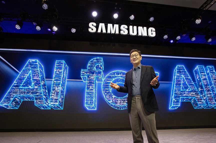 Jong-Hee Han, Vice Chairman, CEO, and Head of Samsung's Device eXperience (DX) Division at CES 2024