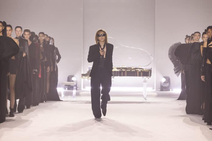 YOSHIKI, photographed at the MAISON YOSHIKI PARIS runway show during Milan Fashion Week.