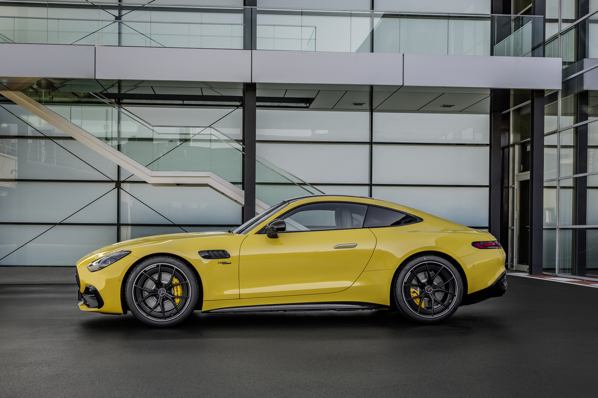 2025 Mercedes-AMG GT 43 Coupe