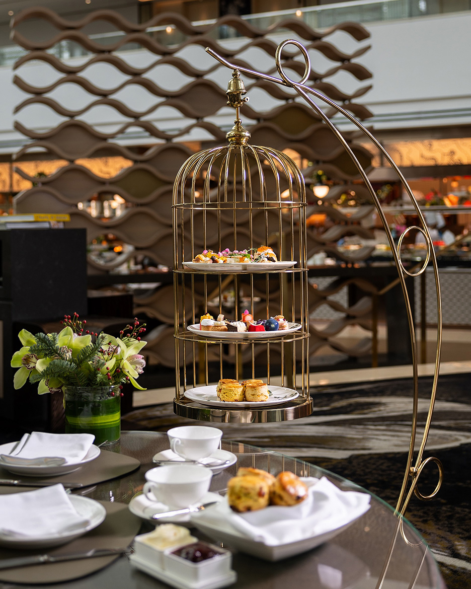 Renku Afternoon Tea in Golden Bird Cage