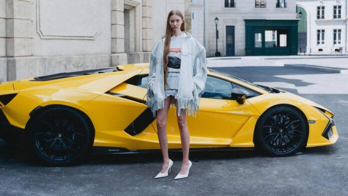 Balenciaga | Automobili Lamborghini