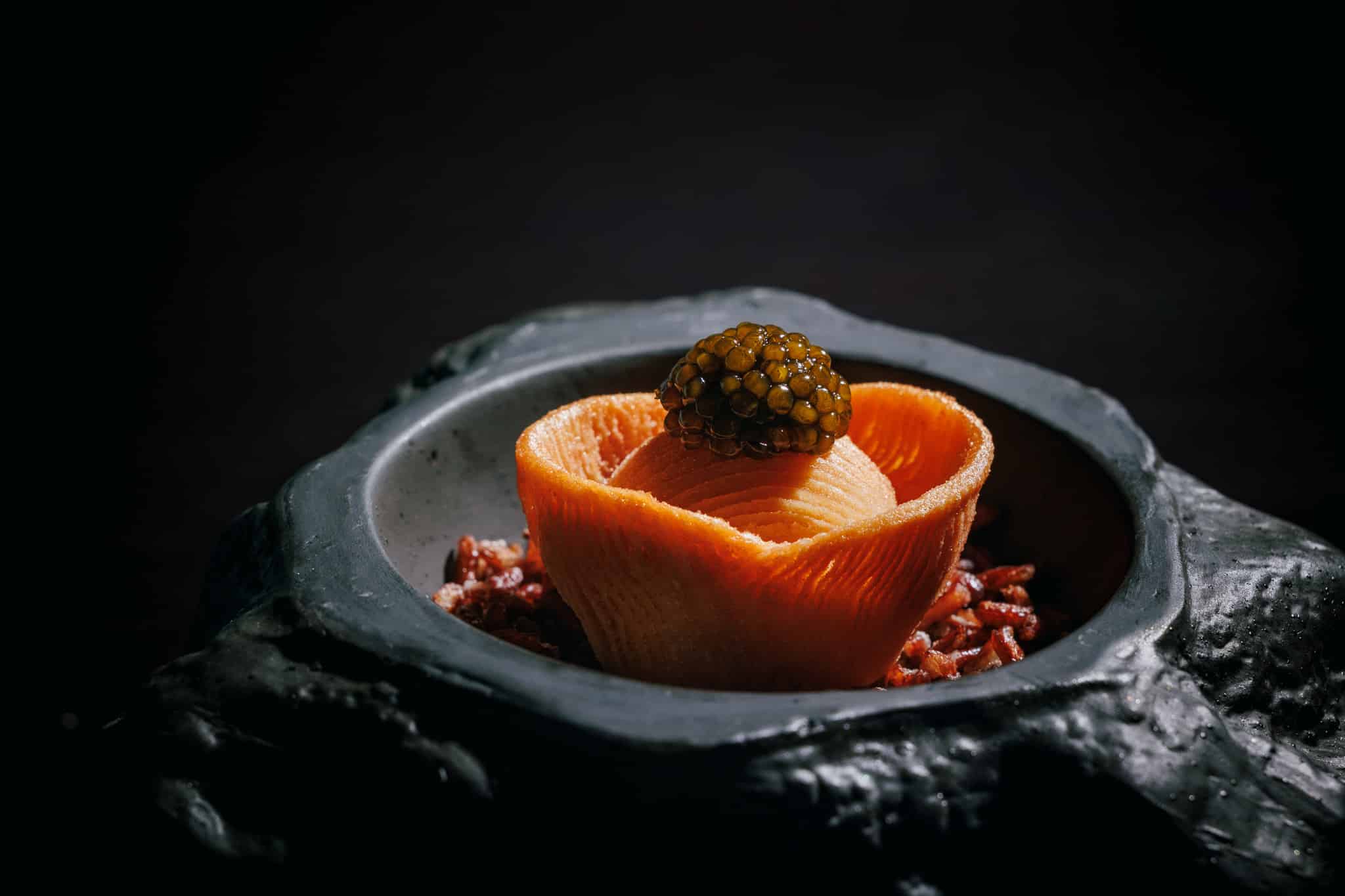 Hakkasan Golden “Yuan Bao”