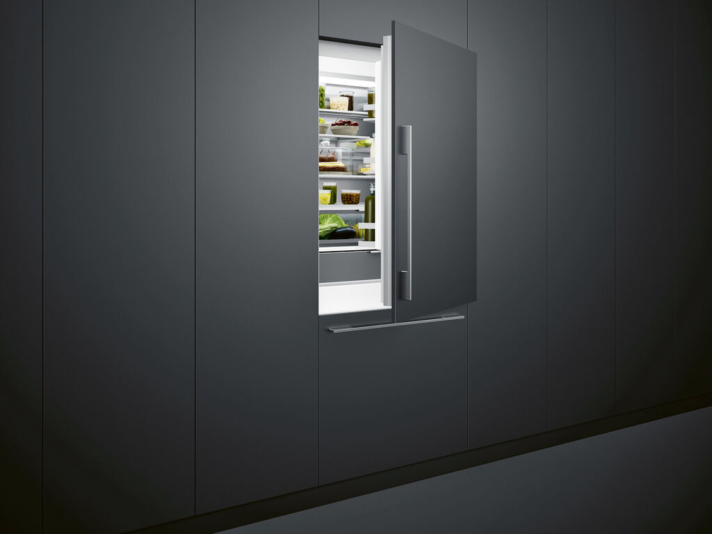 91cm Series 11 Integrated Refrigerator Freezer