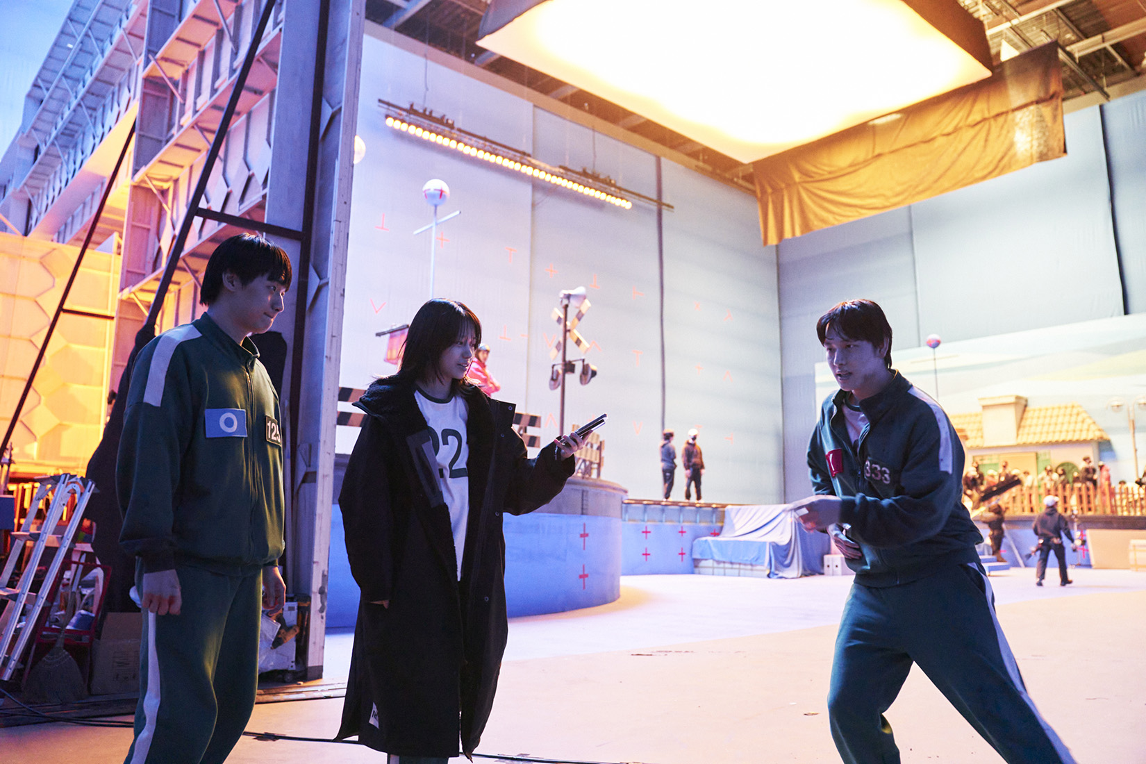 Squid Game S3 (L to R) Lee David as Min-su, Jo Yu-ri as Jun-hee, Yim Si-wan as Myung-gi in Squid Game S3 Cr. No Ju-han/Netflix © 2025