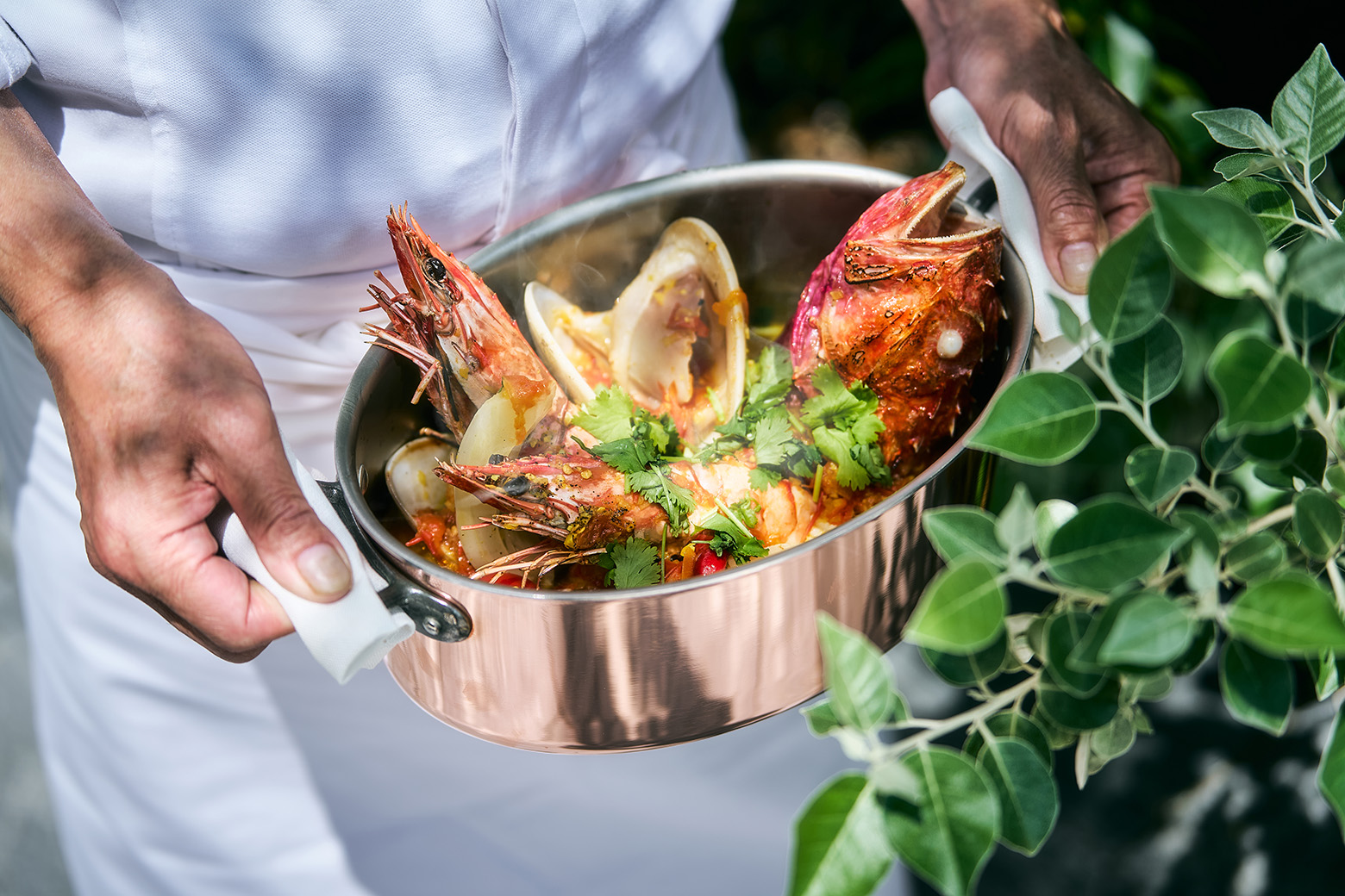 Fairmont Tokyo - Kiln & Tonic - Signature Dish - Bouillabaisse