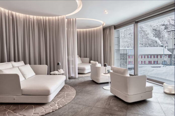 Grace La Margna in St Moritz couple treatment room