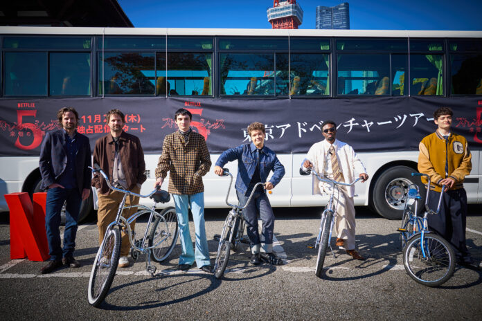 STRANGER THINGS: SEASON 5 Bus Tour Zojoji Temple