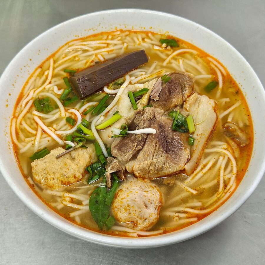 Bún Bò Huế Bà Thương