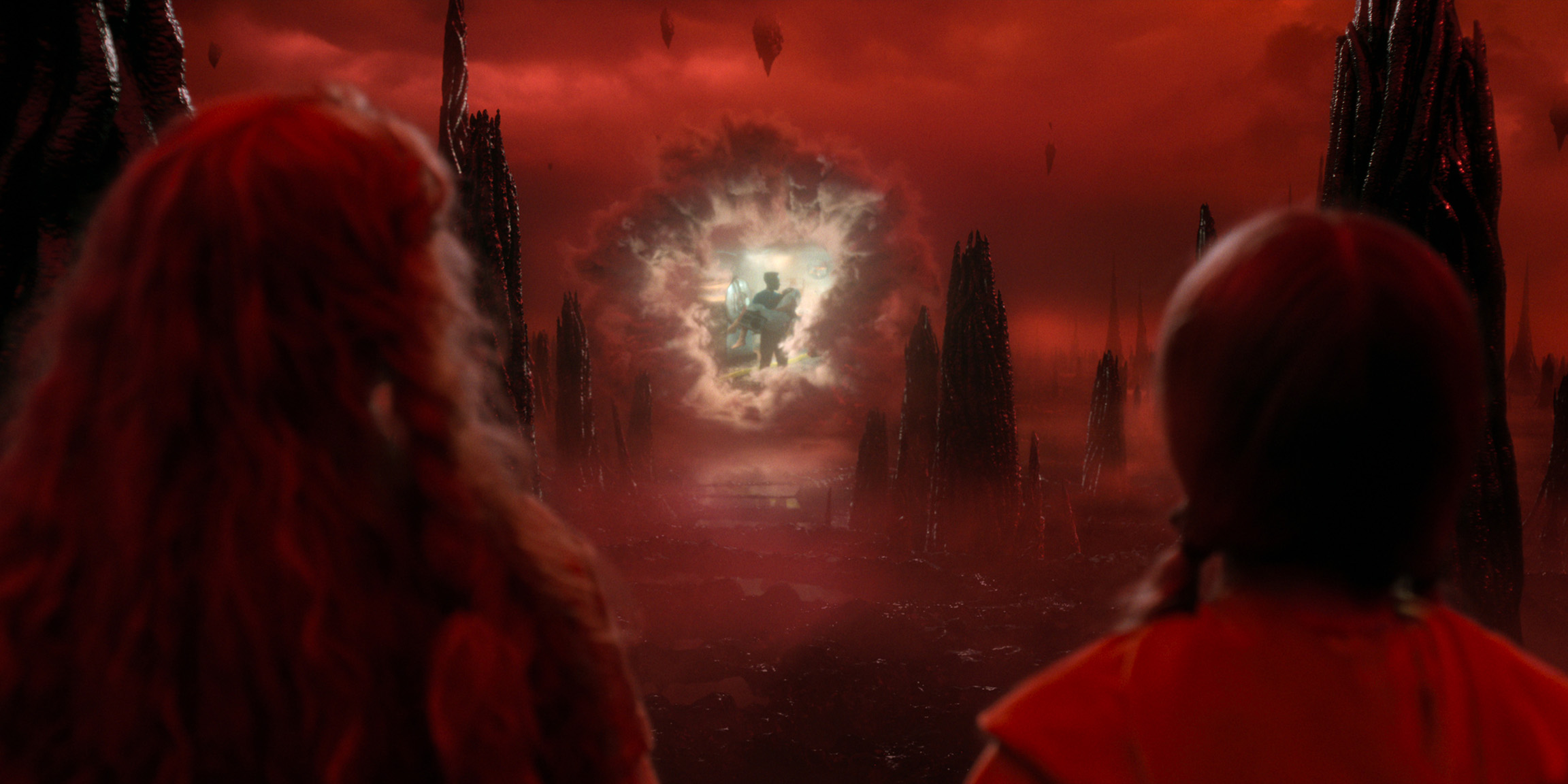 STRANGER THINGS: SEASON 5. (L to R) Sadie Sink as Max Mayfield, Caleb McLaughlin as Lucas Sinclair, and Nell Fisher as Holly Wheeler in Stranger Things: Season 5