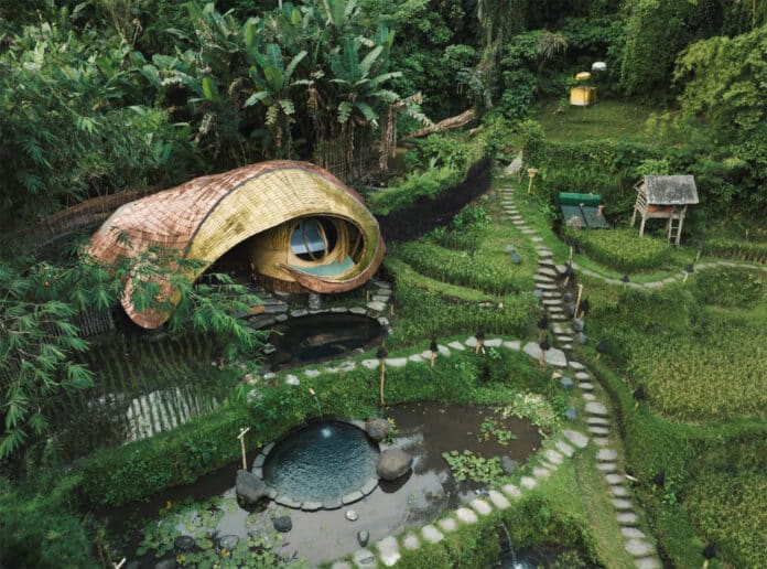 Bambu Indah - New Moon House