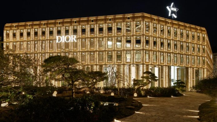 Dior Bamboo Pavilion Dior Bamboo Pavilion