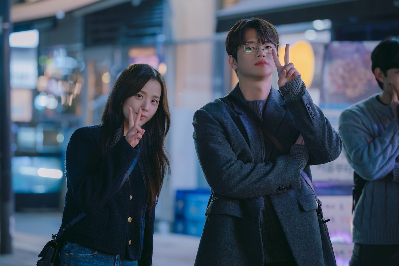 Boyfriend on Demand(L to R) Jisoo as Seo Mi-rae, Seo In-guk as Park Kyeong-nam in Boyfriend on Demand