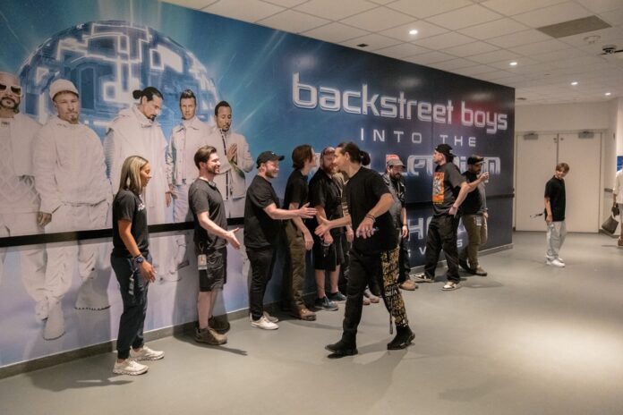 Backstreet Boys Backstreet Boys Add Three New Year's Weekend Dates to