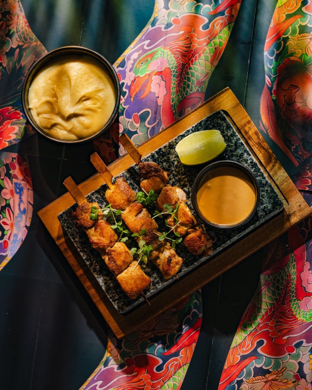 Miss Kō, Paris